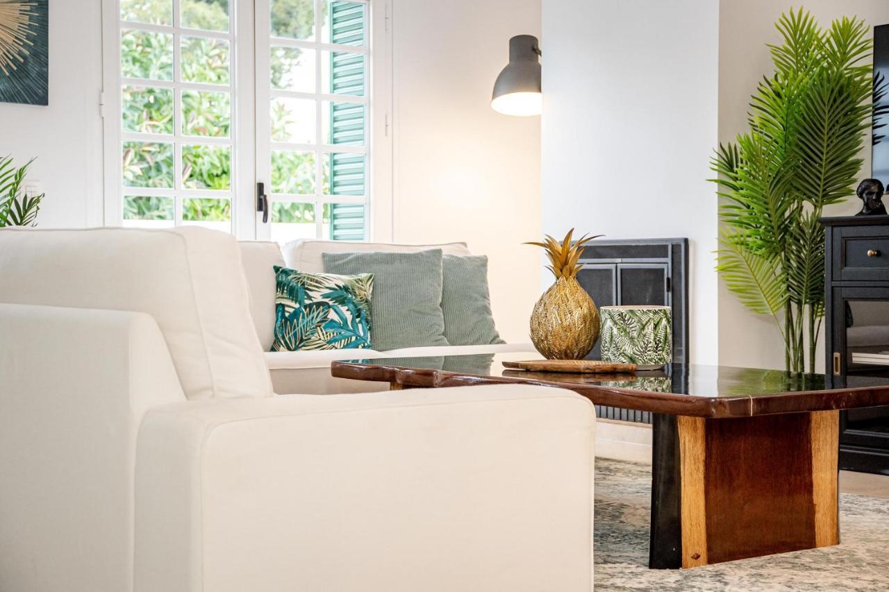 Charming And Modern 3-bedroom Duplex In Aloha Pueblo With Mountain Views Ferienhaus