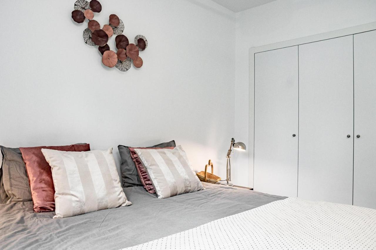 Ferienhaus Charming And Modern 3-bedroom Duplex In Aloha Pueblo With Mountain Views *